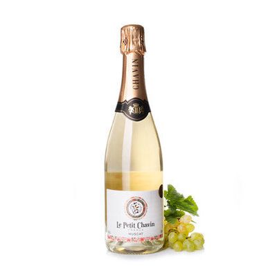 Вино игристое белое безалкогольное Le Petit Chavin Sparkling Muskat