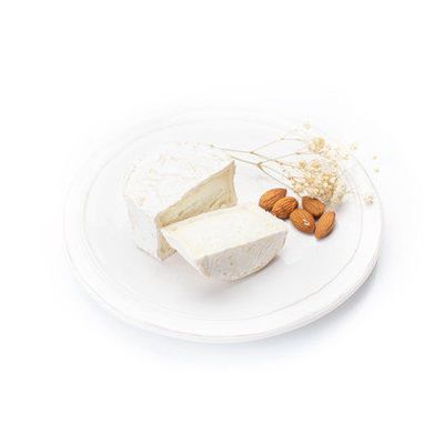Мягкий сыр с белой плесенью Овечий Шаурс